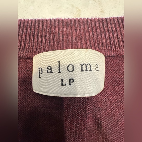 Elegant Burgundy Merino Wool Sweater - Picture 3 of 6